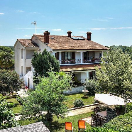 Apartment Mugeba Croatia Poreč Exterior foto